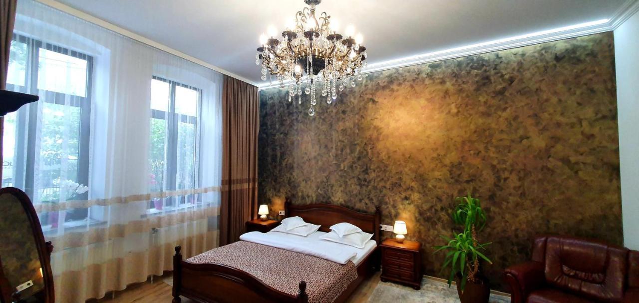 Casa Domneasca Rarau Hotell Câmpulung Moldovenesc Exteriör bild