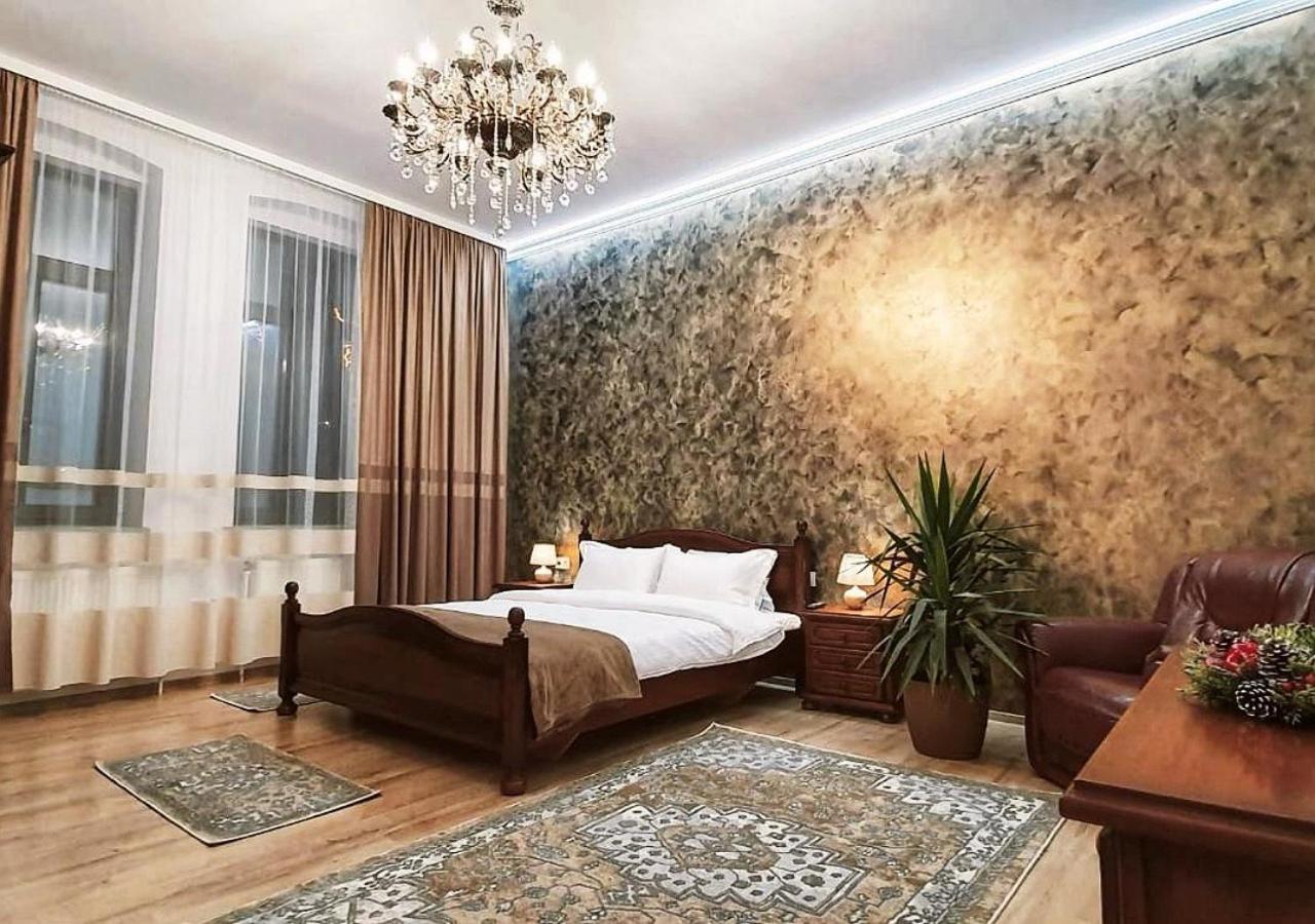 Casa Domneasca Rarau Hotell Câmpulung Moldovenesc Exteriör bild